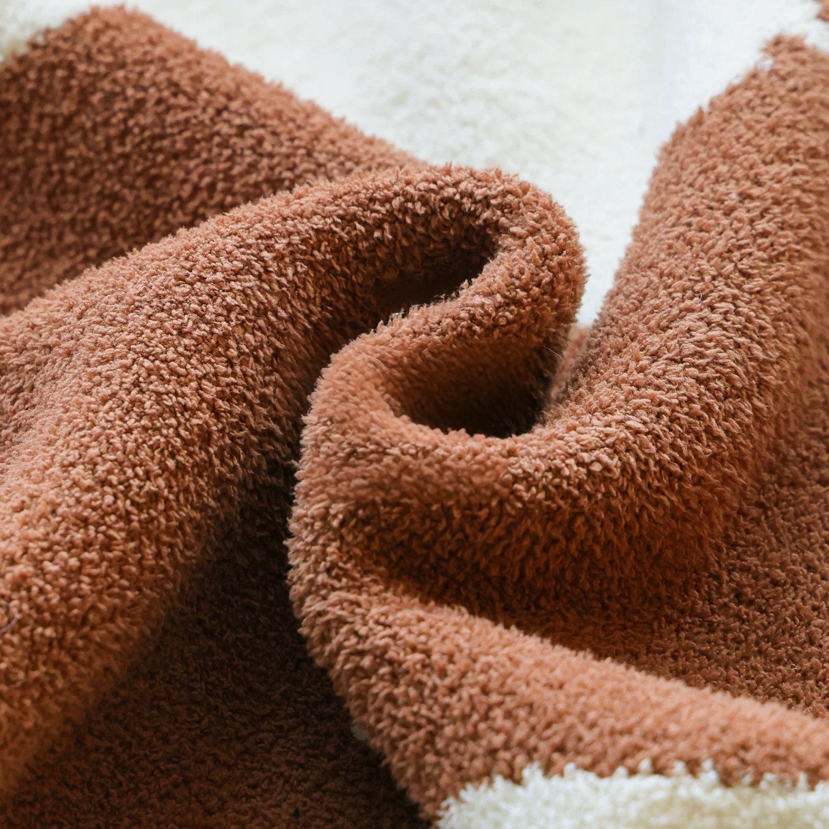 Amber Embrace – Double-Sided Cozy Blanket